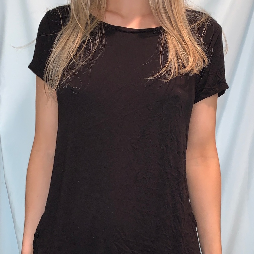 Simple Black Short Sleeve Top